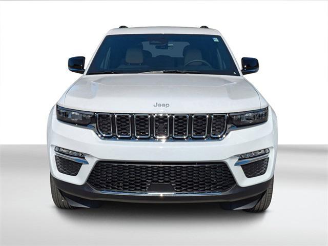 new 2025 Jeep Grand Cherokee car, priced at $38,903