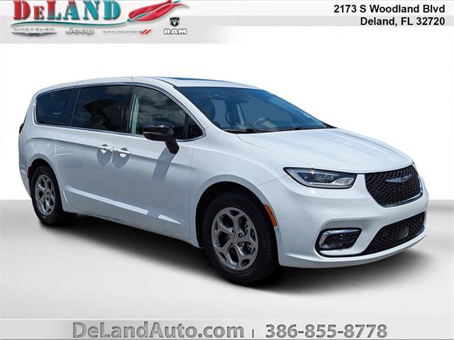used 2024 Chrysler Pacifica car, priced at $43,500