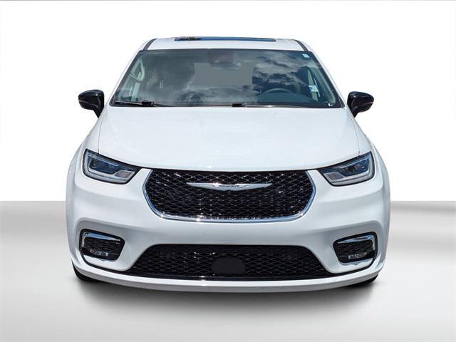 used 2024 Chrysler Pacifica car, priced at $43,500