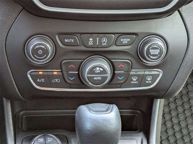 used 2020 Jeep Cherokee car, priced at $18,950