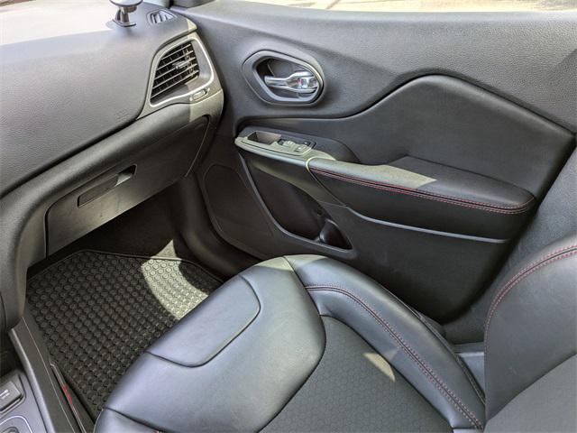 used 2020 Jeep Cherokee car, priced at $18,950