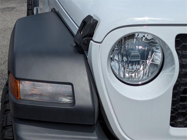 used 2021 Jeep Gladiator car, priced at $29,950