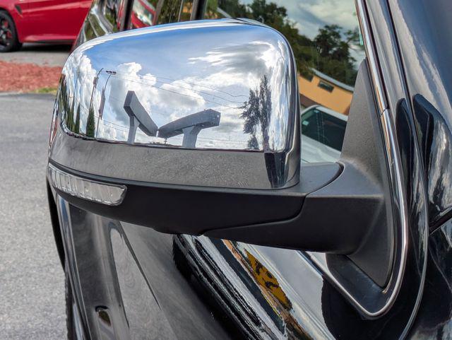 used 2018 Jeep Grand Cherokee car, priced at $18,539