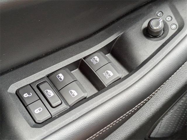used 2023 Jeep Grand Cherokee car, priced at $28,998