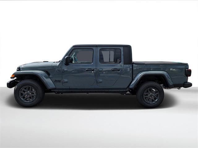 new 2024 Jeep Gladiator car, priced at $46,934