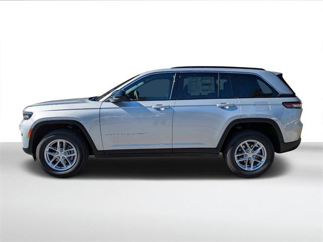 new 2025 Jeep Grand Cherokee car, priced at $33,122