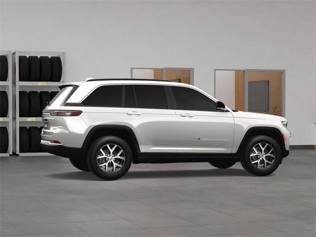 new 2025 Jeep Grand Cherokee car, priced at $39,708