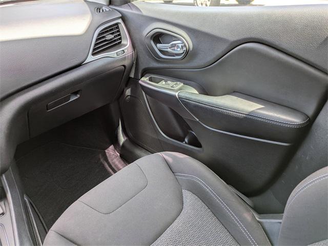 used 2020 Jeep Cherokee car, priced at $17,500
