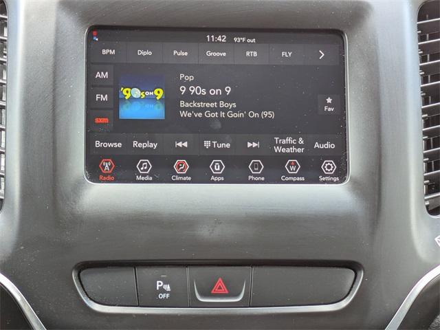 used 2020 Jeep Cherokee car, priced at $17,500