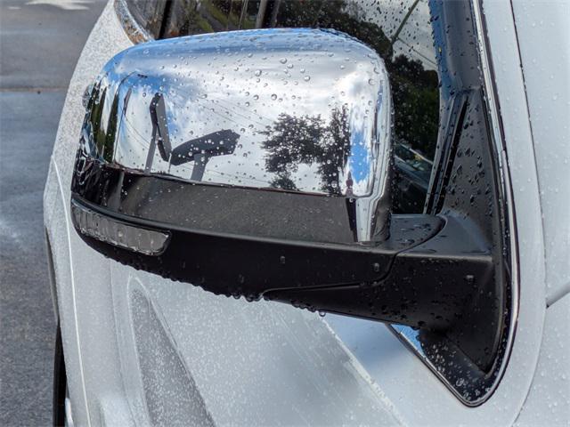 used 2019 Jeep Grand Cherokee car, priced at $24,999