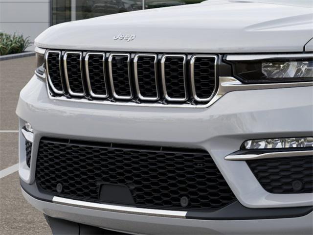 new 2025 Jeep Grand Cherokee car, priced at $35,017