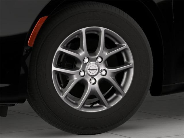 new 2026 Chrysler Pacifica car, priced at $39,695
