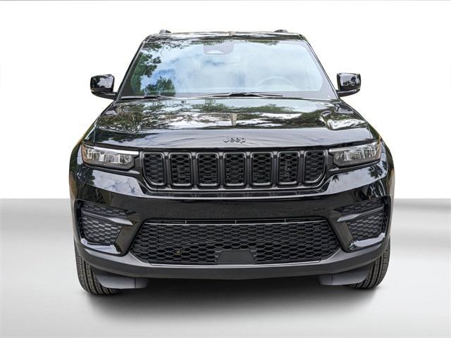 new 2024 Jeep Grand Cherokee car, priced at $39,070