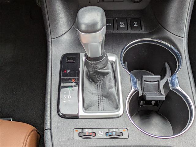 used 2019 Toyota Highlander car, priced at $32,251