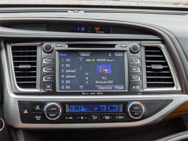 used 2019 Toyota Highlander car, priced at $32,251