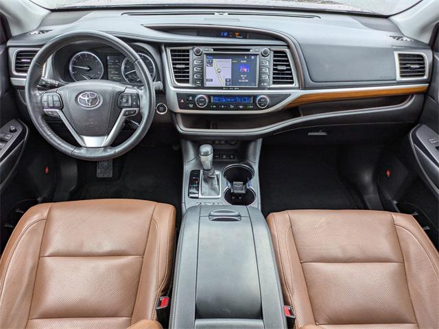 used 2019 Toyota Highlander car, priced at $32,251