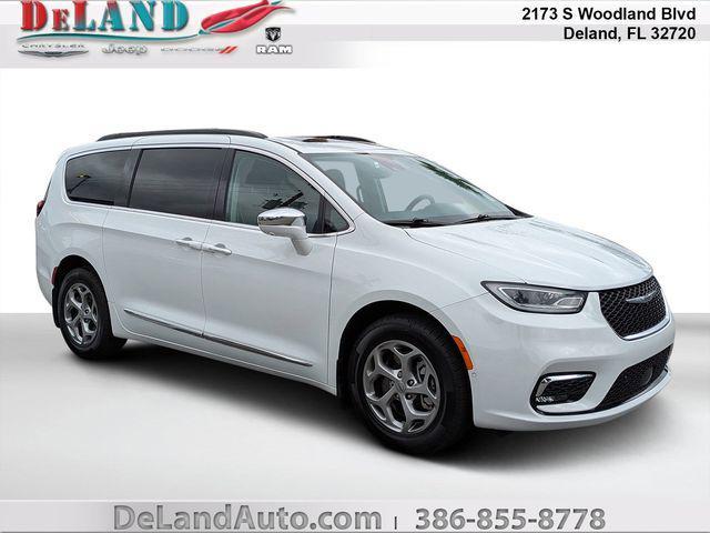 used 2022 Chrysler Pacifica car, priced at $35,695