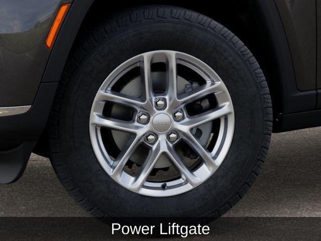 new 2025 Jeep Grand Cherokee L car, priced at $32,015