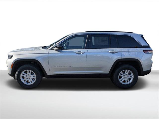 new 2025 Jeep Grand Cherokee car, priced at $35,552