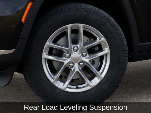 new 2025 Jeep Grand Cherokee L car, priced at $32,076