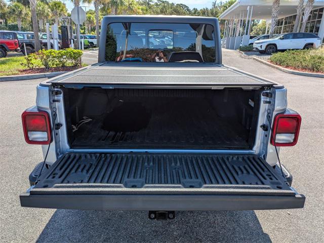 used 2022 Jeep Gladiator car, priced at $34,896