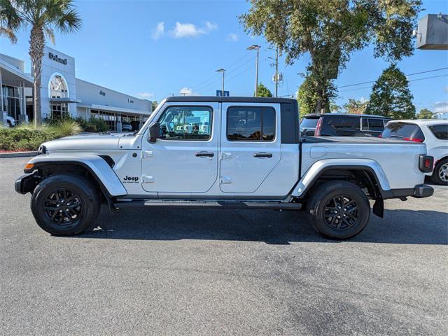 used 2022 Jeep Gladiator car, priced at $34,896