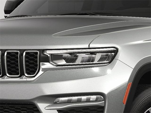 new 2025 Jeep Grand Cherokee car, priced at $37,245