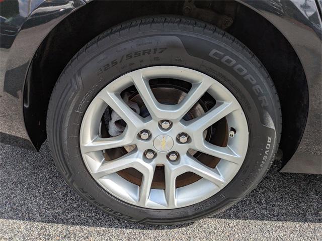 used 2015 Chevrolet Malibu car, priced at $9,500