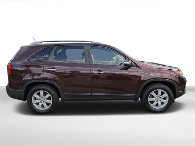 used 2013 Kia Sorento car, priced at $9,000