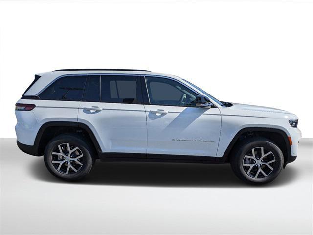 new 2025 Jeep Grand Cherokee car, priced at $41,693