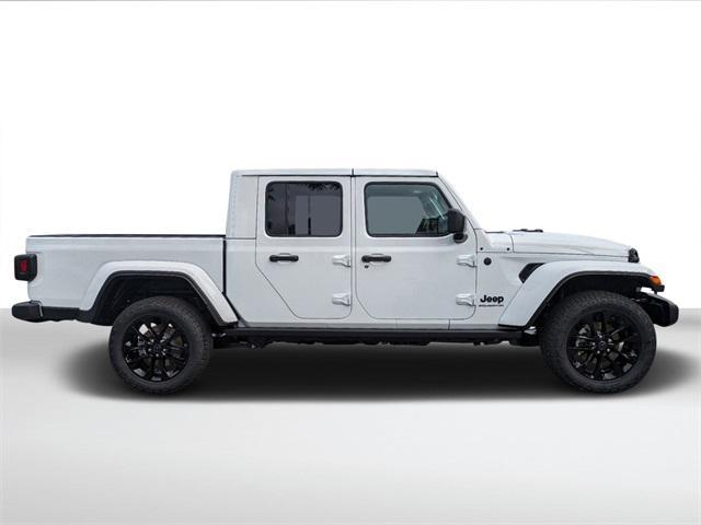 new 2025 Jeep Gladiator car, priced at $38,412