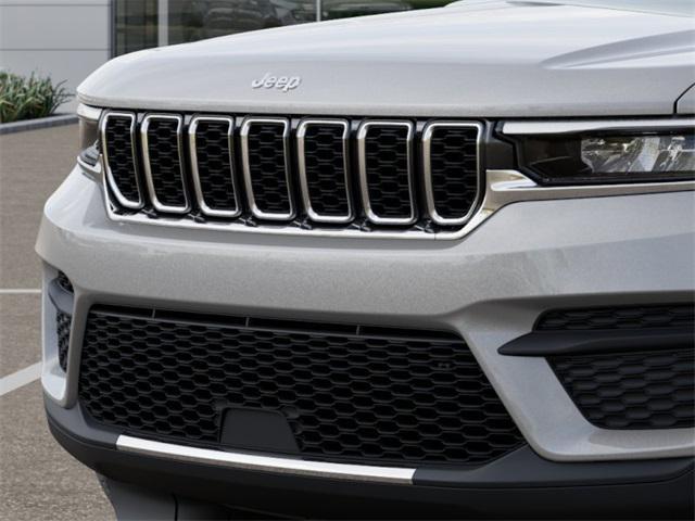 new 2025 Jeep Grand Cherokee car, priced at $31,427