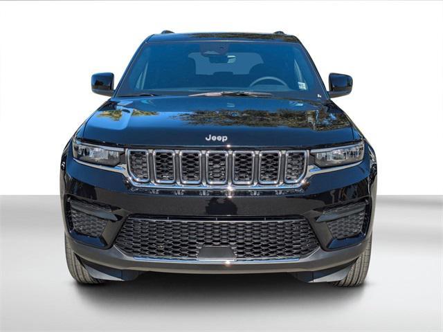 new 2025 Jeep Grand Cherokee car, priced at $33,122