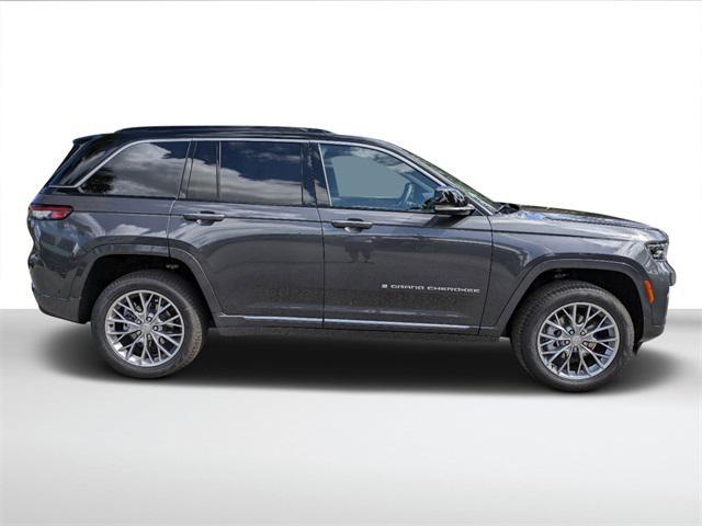 new 2025 Jeep Grand Cherokee car, priced at $55,569