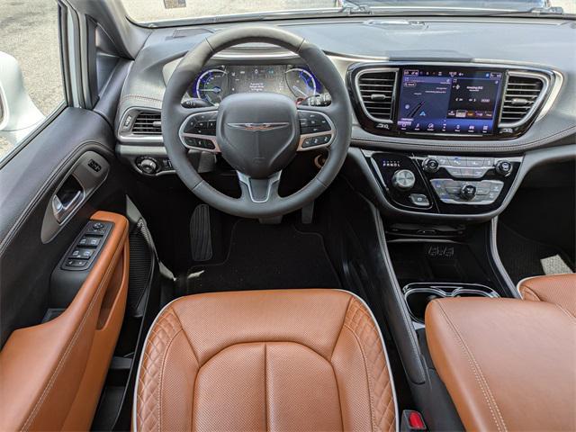 used 2024 Chrysler Pacifica car, priced at $39,489