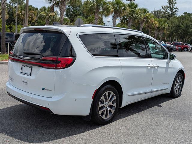 used 2024 Chrysler Pacifica car, priced at $39,489