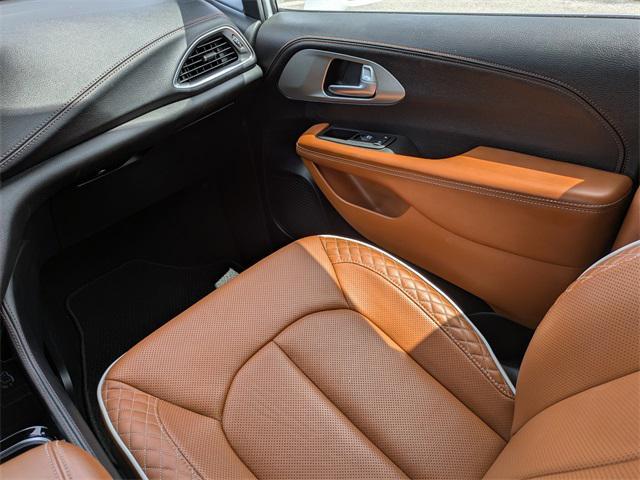 used 2024 Chrysler Pacifica car, priced at $39,489