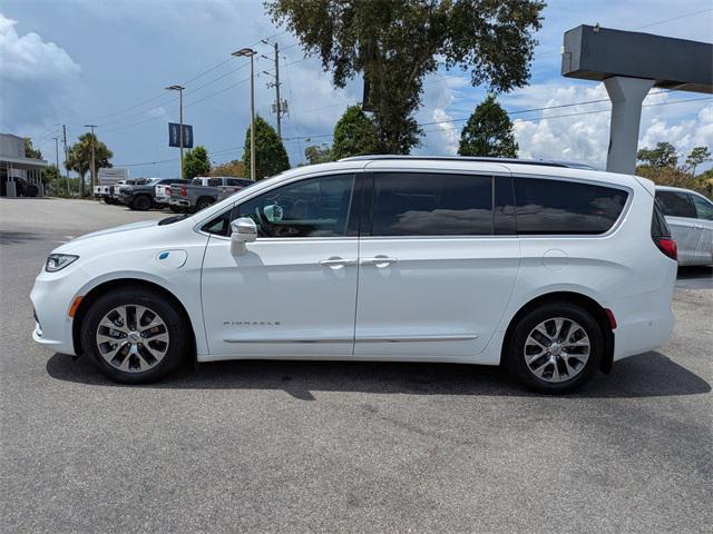 used 2024 Chrysler Pacifica car, priced at $39,489