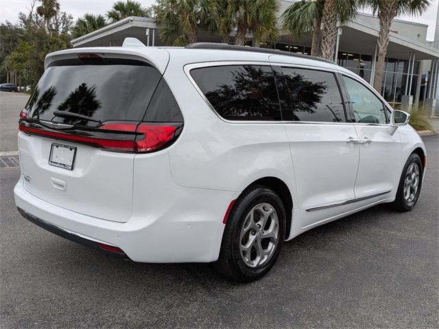 used 2022 Chrysler Pacifica car, priced at $27,000