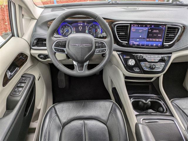 used 2022 Chrysler Pacifica car, priced at $27,000