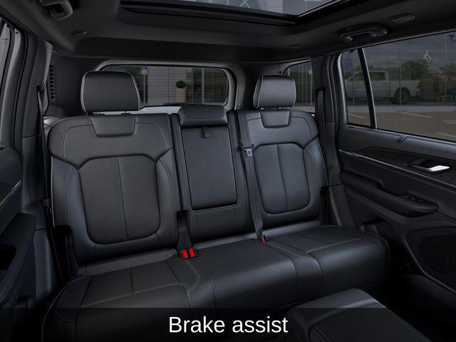 new 2025 Jeep Grand Cherokee car, priced at $36,784