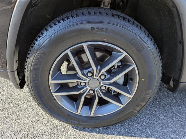 used 2019 Jeep Grand Cherokee car, priced at $18,999