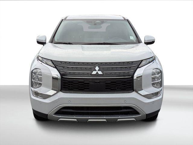 used 2022 Mitsubishi Outlander car, priced at $17,056
