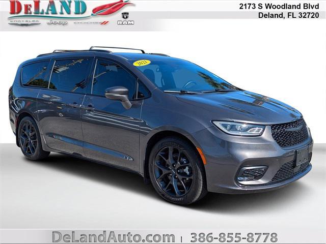 used 2021 Chrysler Pacifica car, priced at $22,500