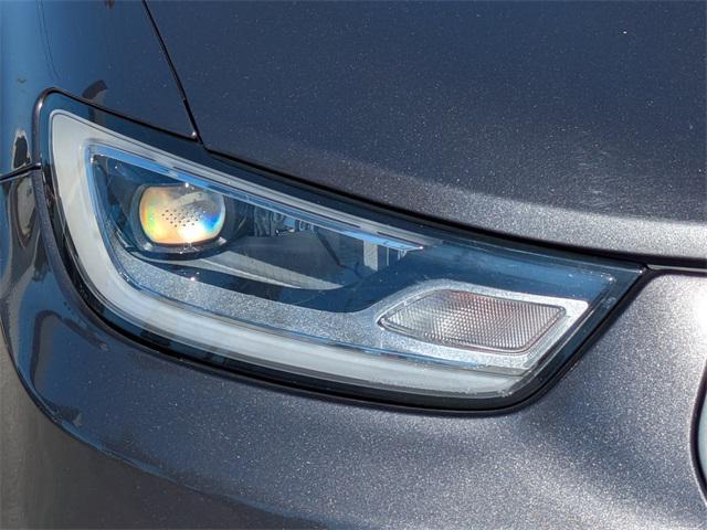 used 2021 Chrysler Pacifica car, priced at $22,500