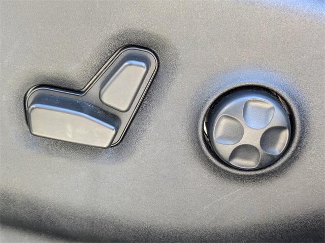 used 2021 Chrysler Pacifica car, priced at $22,500