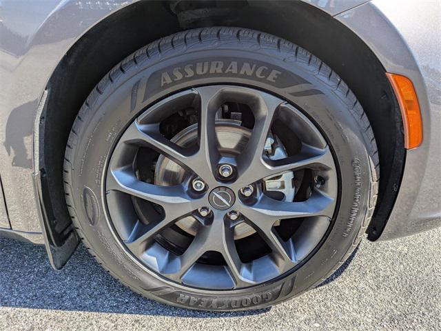 used 2021 Chrysler Pacifica car, priced at $22,500