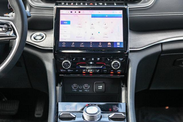 used 2023 Jeep Grand Cherokee car, priced at $35,999