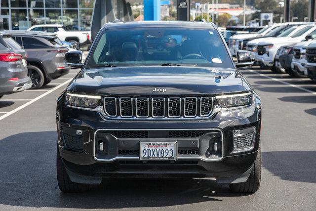 used 2023 Jeep Grand Cherokee car, priced at $35,999