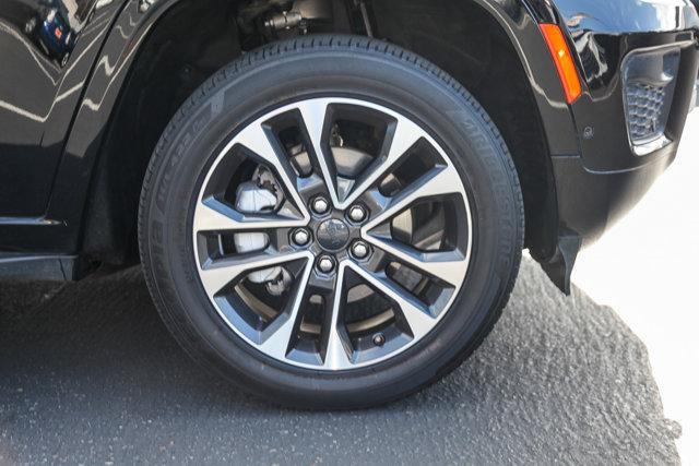 used 2023 Jeep Grand Cherokee car, priced at $35,999
